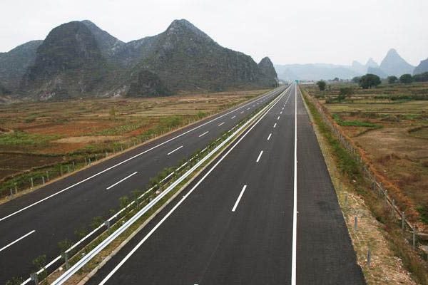 內(nèi)蒙古帝鴻路橋有限責(zé)任公司